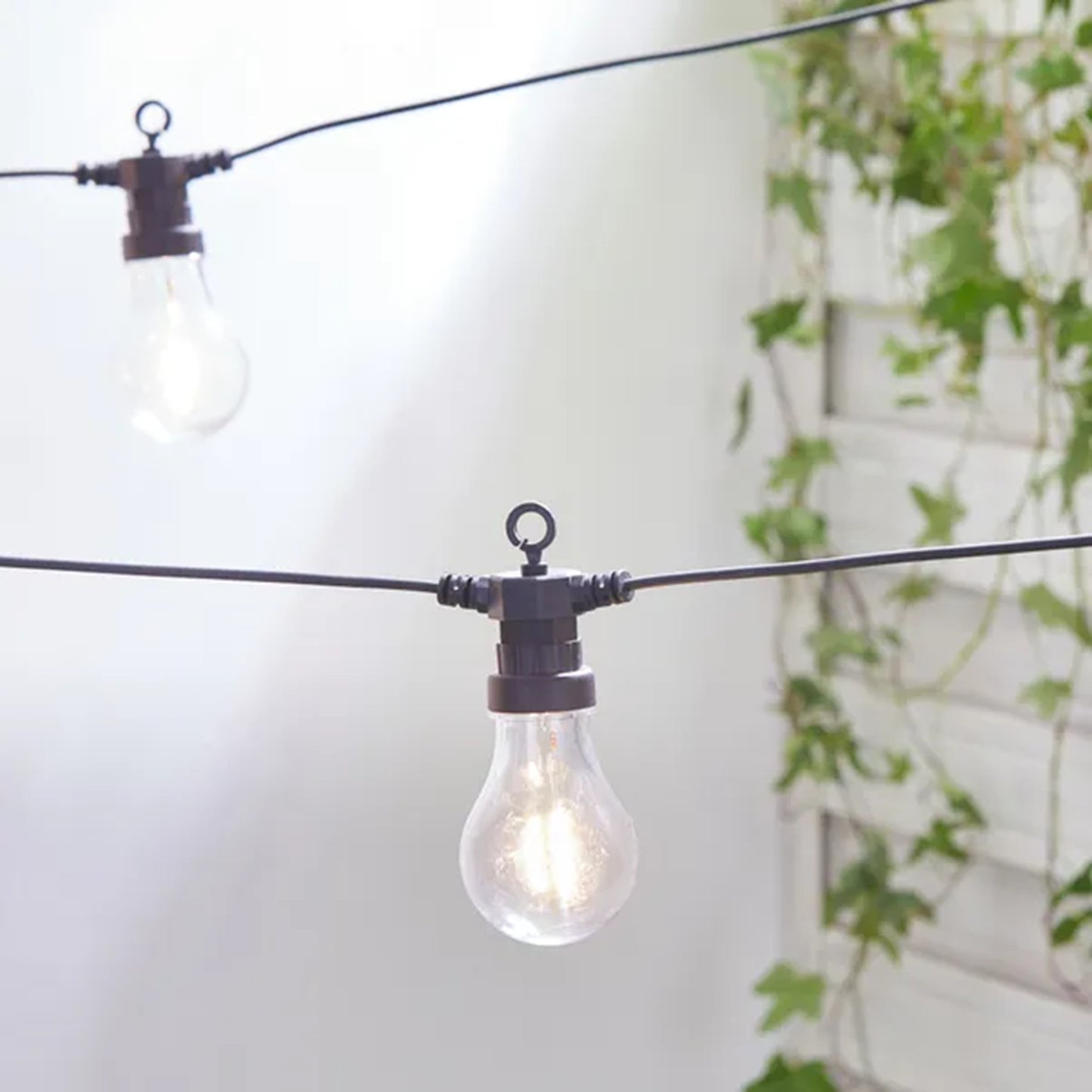 Outdoor Festoon String Lights – Warm Glow for Relaxed Evenings