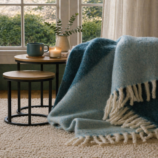 Laura Ashley Bronwen Throw – Seaspray Blue