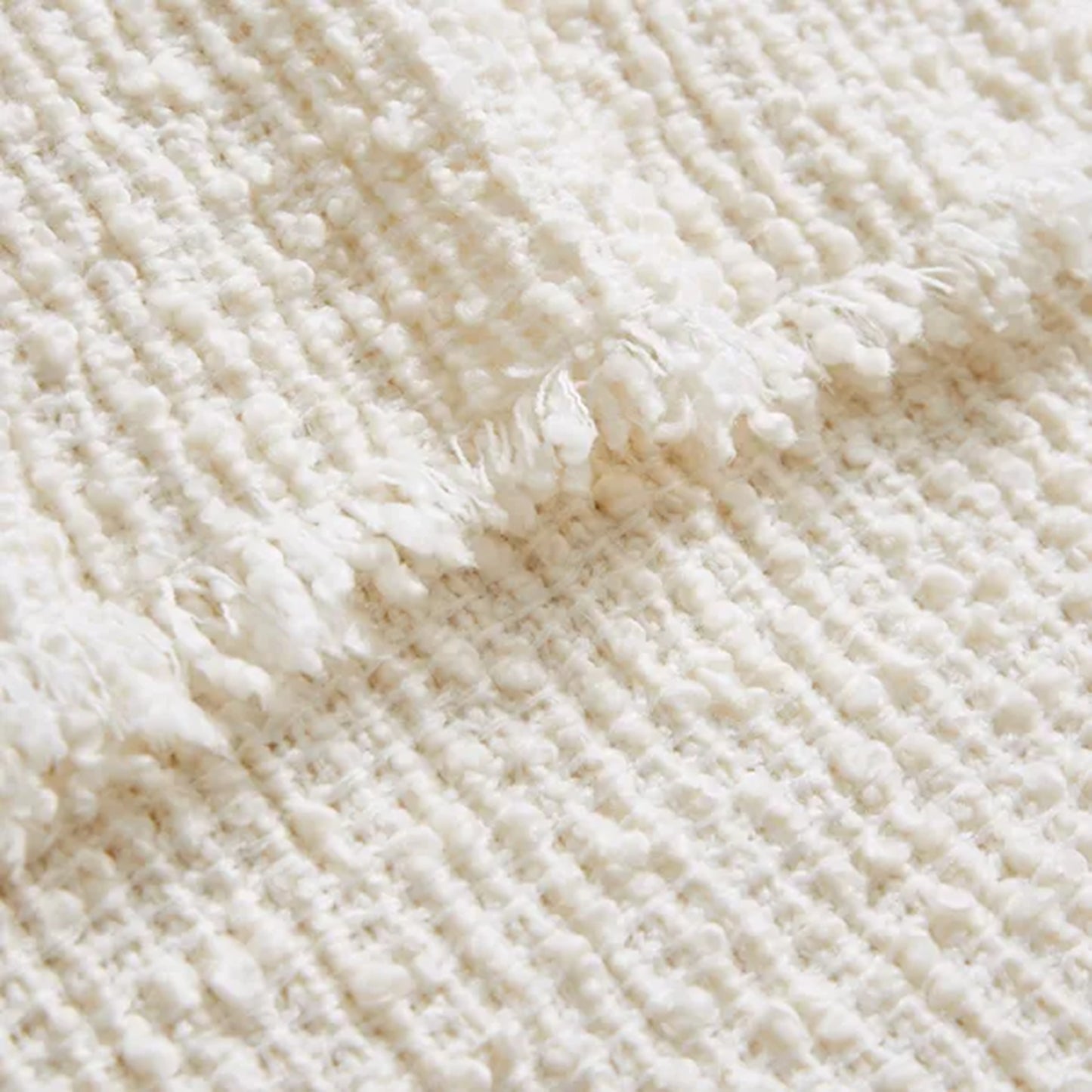Kibworth Luxury Bouclé Throw – Cocooning Textured Comfort