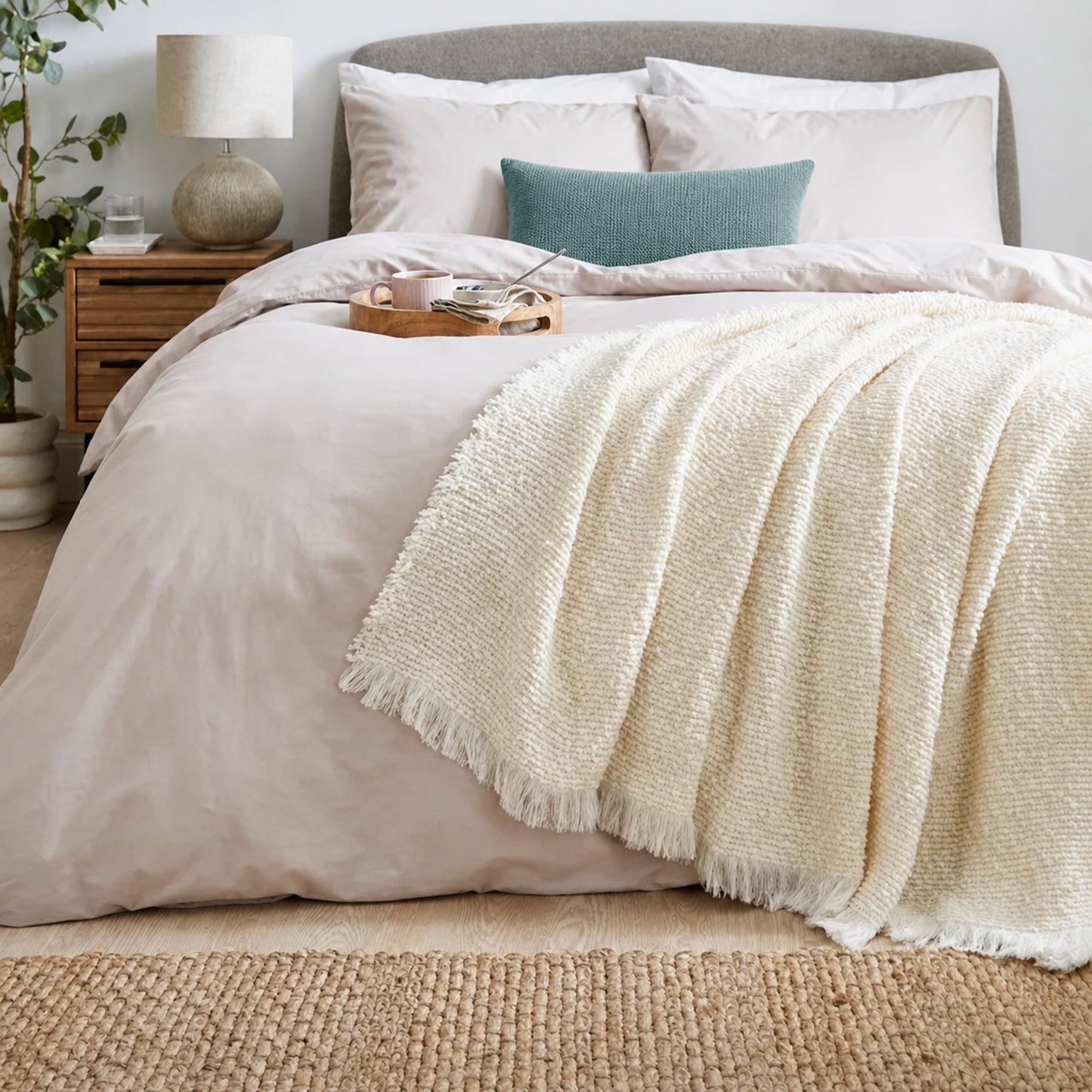 Kibworth Luxury Bouclé Throw – Cocooning Textured Comfort